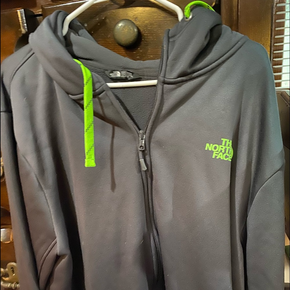 Men’s xxl north face zip up hoodie